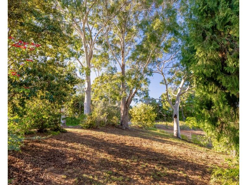 5 Haupts Road, Woombye QLD 4559