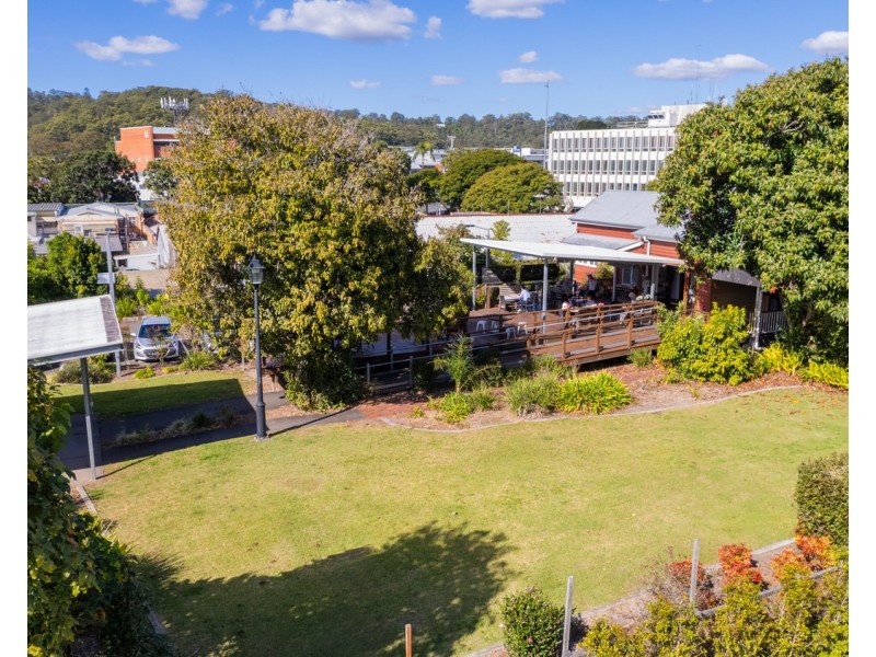 14 Bury Street, Nambour QLD 4560