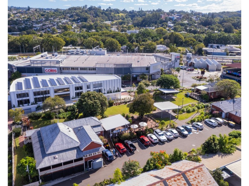 14 Bury Street, Nambour QLD 4560