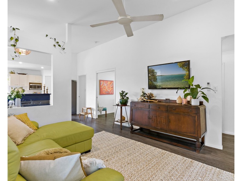 8 Kooyonga Court, Nambour QLD 4560