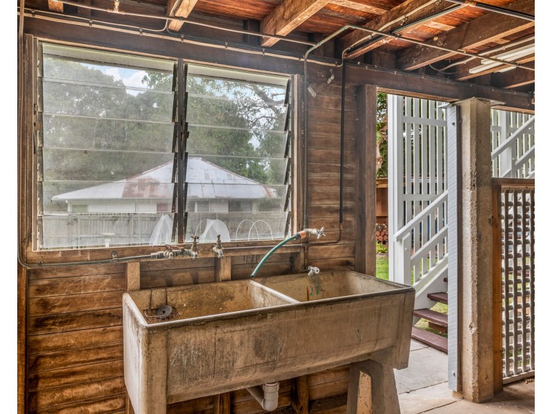 6 Noel Street, Nambour QLD 4560