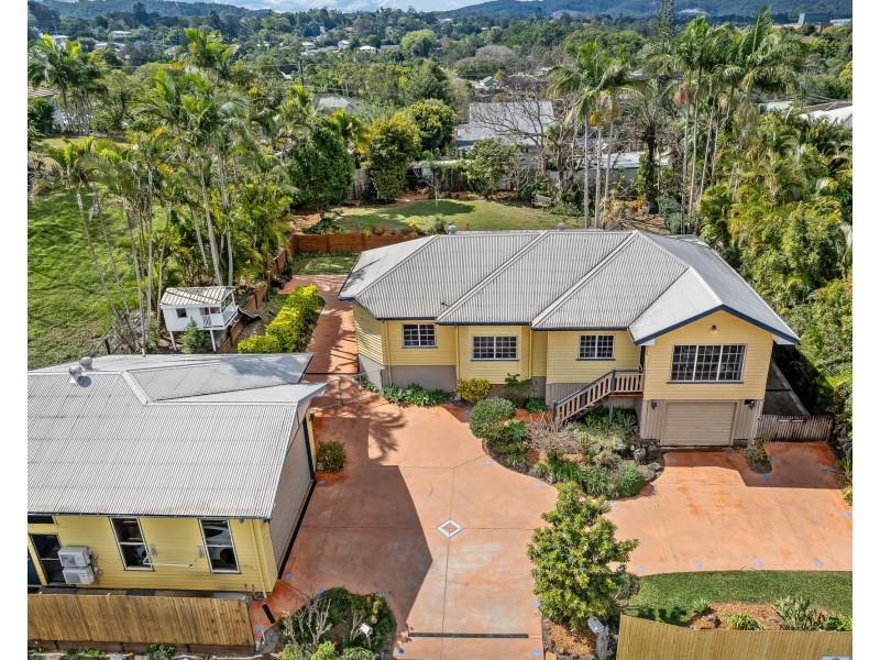 14 Laurel Avenue, Nambour QLD 4560