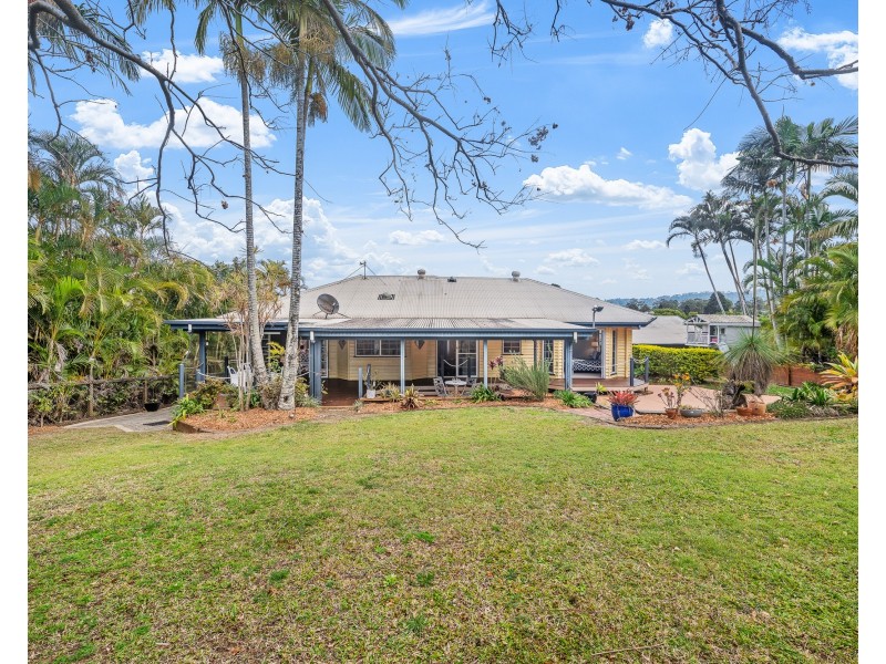 14 Laurel Avenue, Nambour QLD 4560