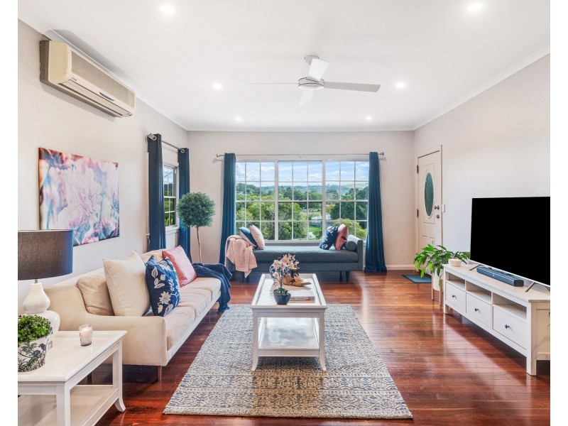 14 Laurel Avenue, Nambour QLD 4560