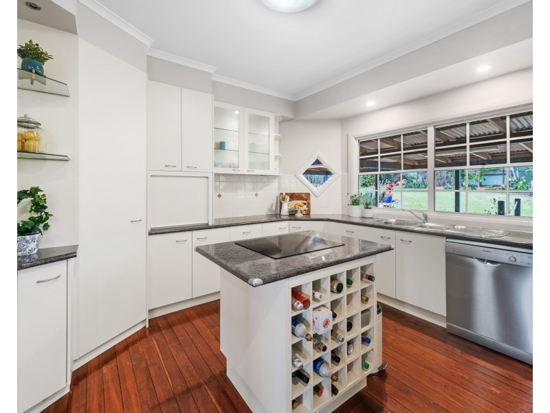 14 Laurel Avenue, Nambour QLD 4560