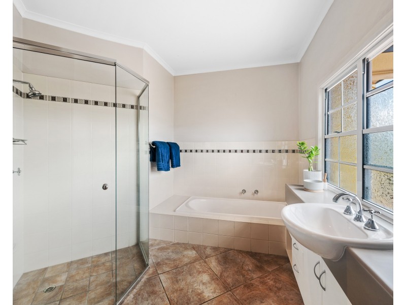 14 Laurel Avenue, Nambour QLD 4560