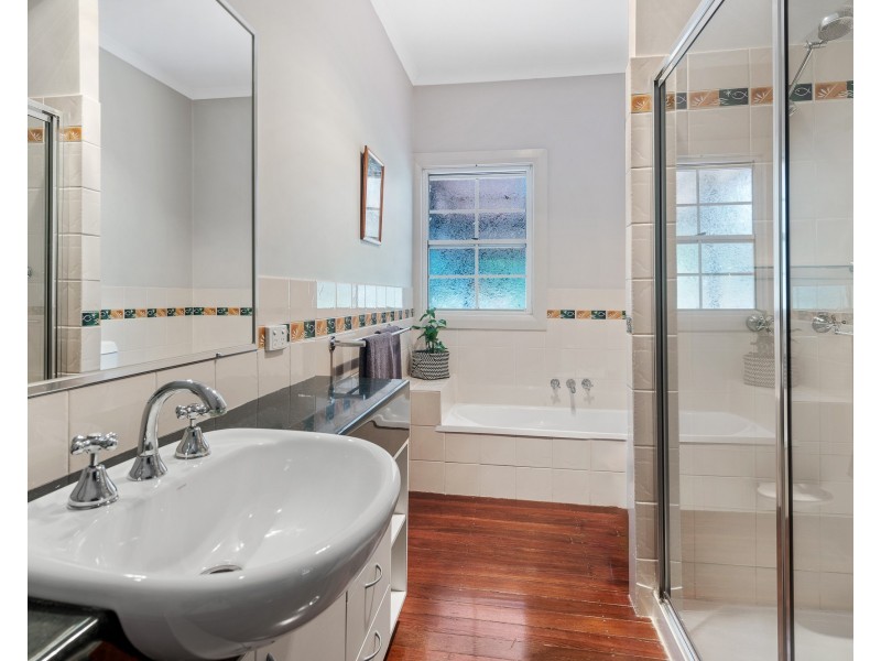 14 Laurel Avenue, Nambour QLD 4560
