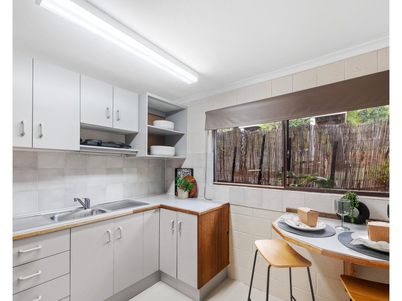 14 Laurel Avenue, Nambour QLD 4560