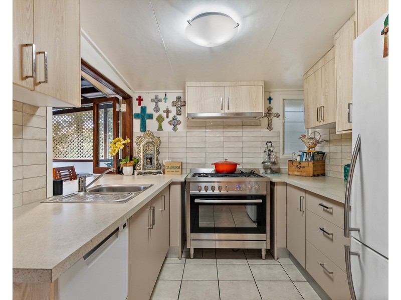 37 Blackall Street, Woombye QLD 4559