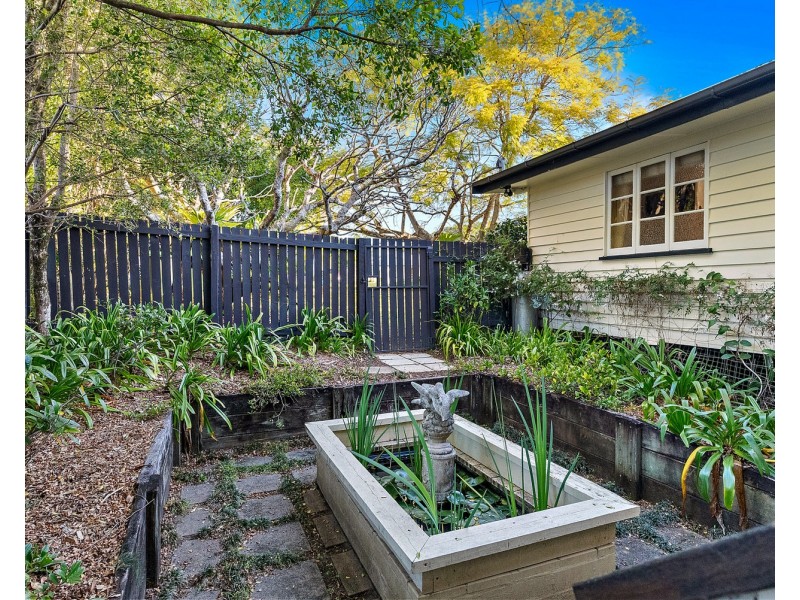 37 Blackall Street, Woombye QLD 4559