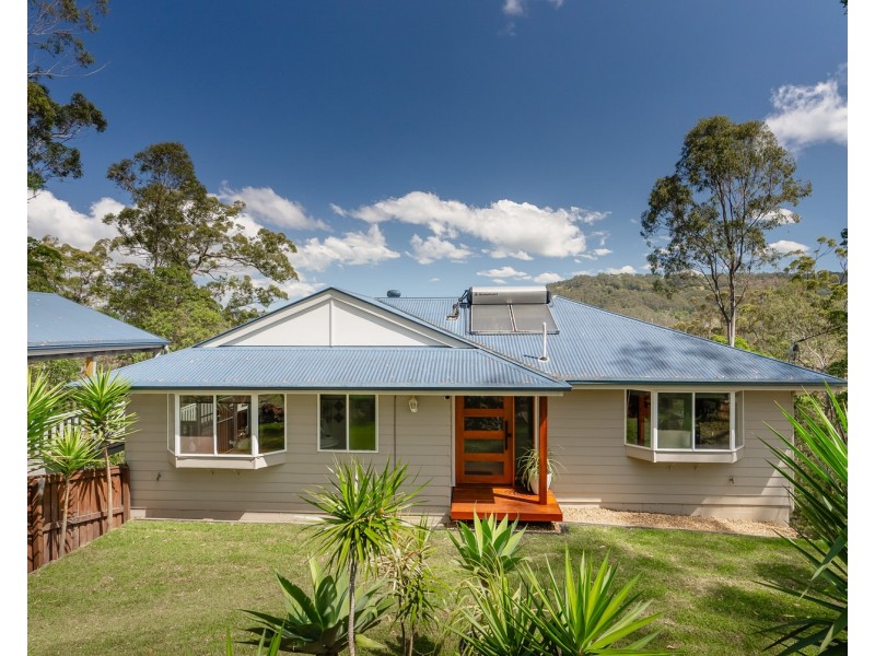 270 Hunchy Road, Hunchy QLD 4555