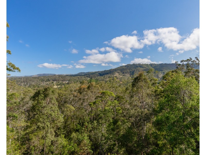 270 Hunchy Road, Hunchy QLD 4555