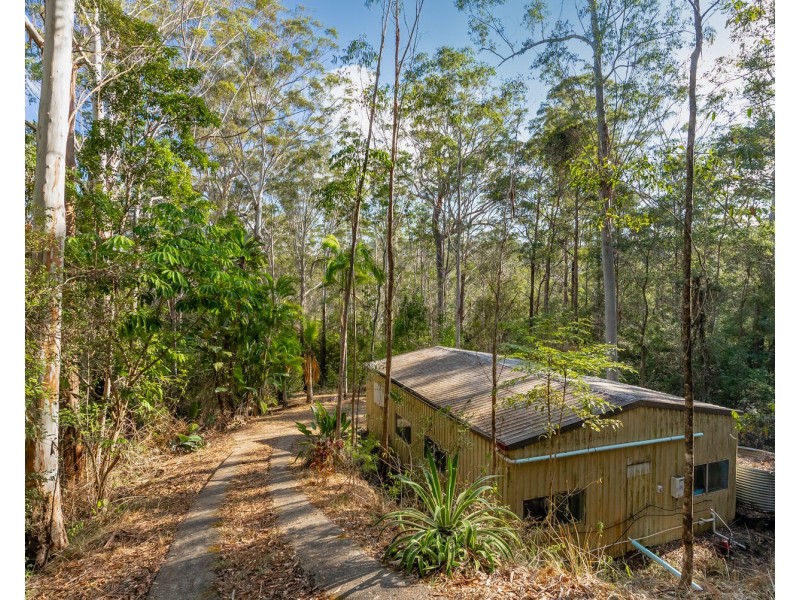 270 Hunchy Road, Hunchy QLD 4555