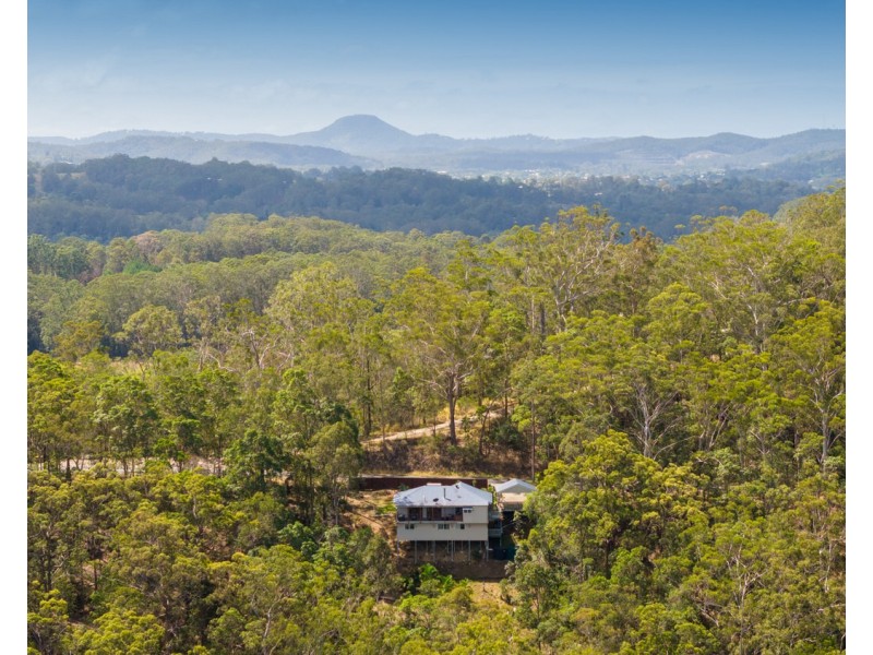 270 Hunchy Road, Hunchy QLD 4555