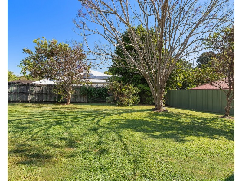 36 Palmwoods School Rd, Palmwoods QLD 4555