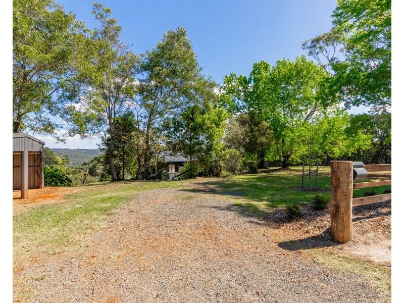 124 Western Avenue, Montville QLD 4560