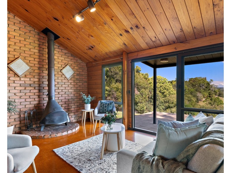 124 Western Avenue, Montville QLD 4560