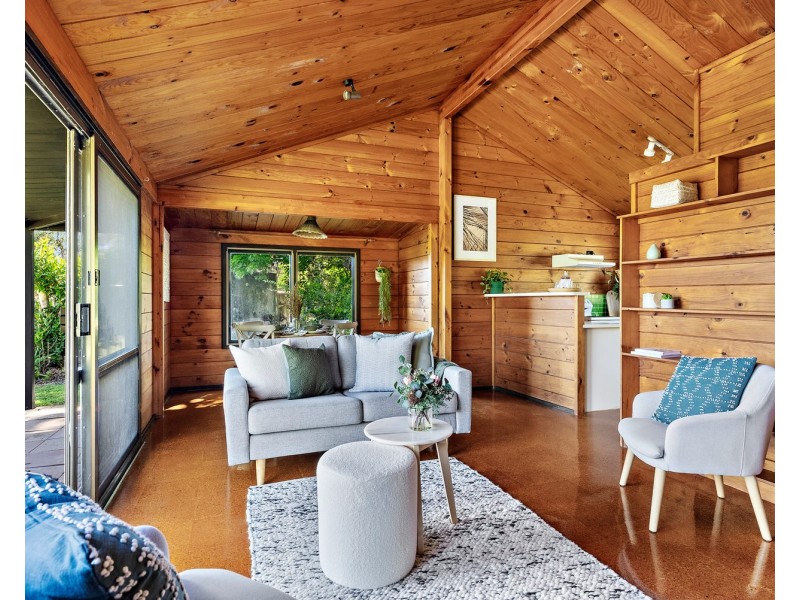 124 Western Avenue, Montville QLD 4560