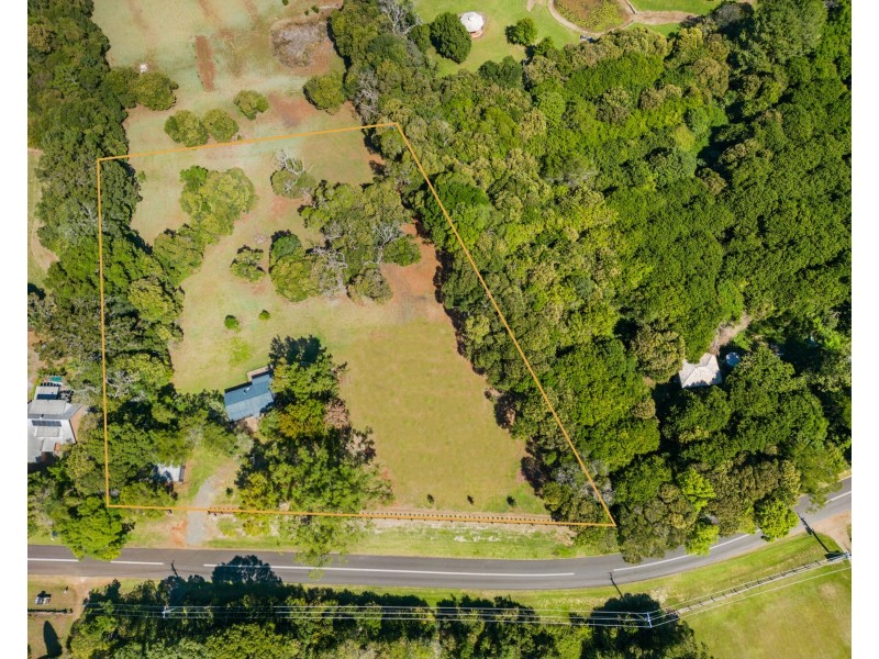 124 Western Avenue, Montville QLD 4560
