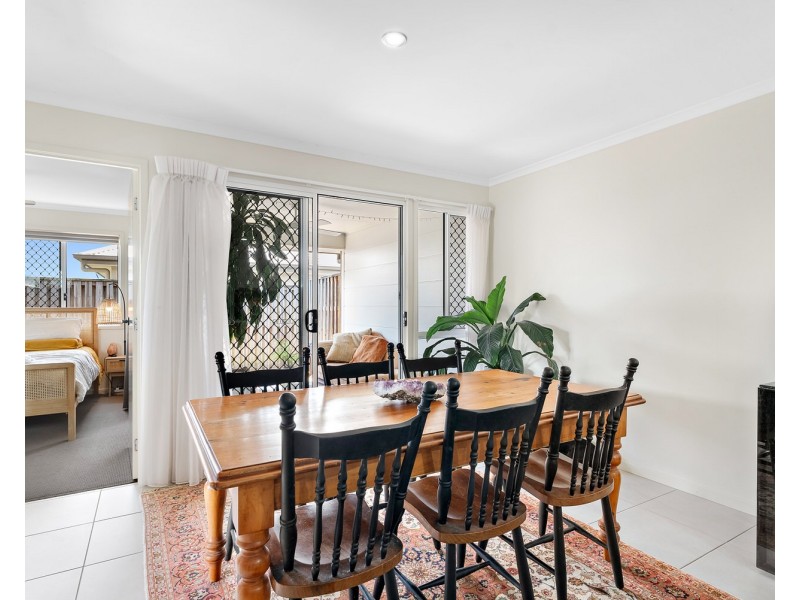 34 Bristlebird Circuit, Forest Glen QLD 4556