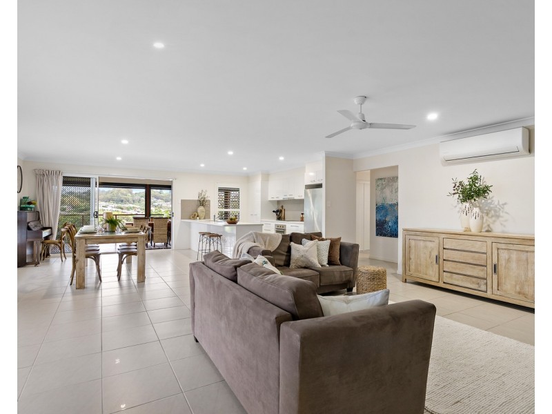 49 Altitude Drive, Burnside QLD 4560
