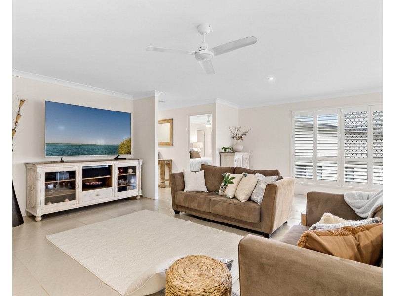 49 Altitude Drive, Burnside QLD 4560