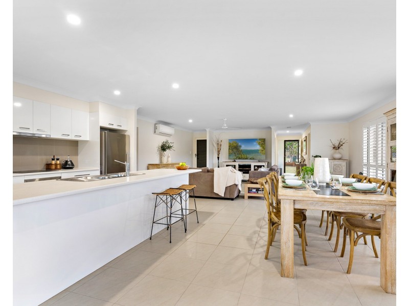 49 Altitude Drive, Burnside QLD 4560