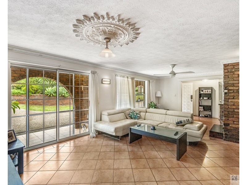 6 Nakula Street, Gaven QLD 4211