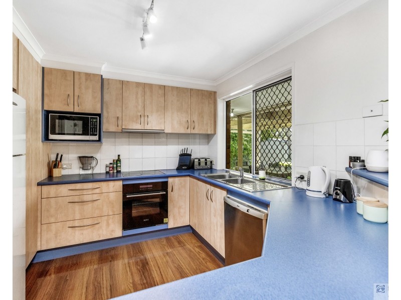 25 Quigan Terrace, Highland Park QLD 4211