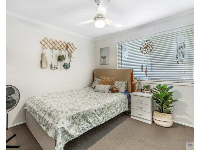 25 Quigan Terrace, Highland Park QLD 4211