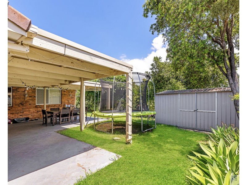 25 Quigan Terrace, Highland Park QLD 4211