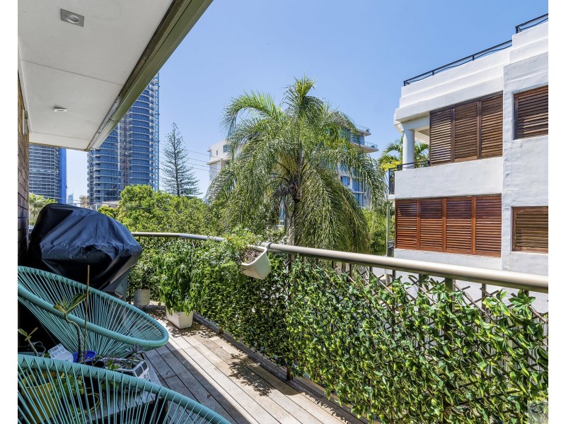 5/14 Peerless Avenue, Mermaid Beach QLD 4218