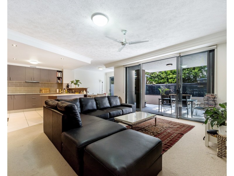 10/1 Acacia Court, Robina QLD 4226