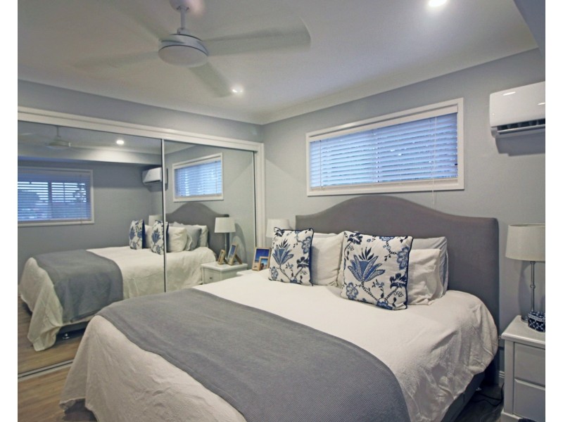 11 Mataranka Drive, Worongary QLD 4213