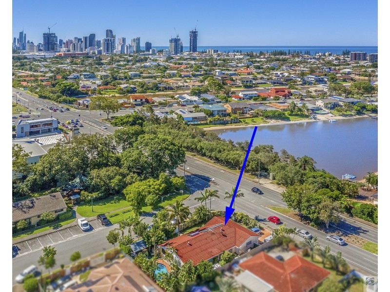 65 Arcadia Drive, Mermaid Waters QLD 4218
