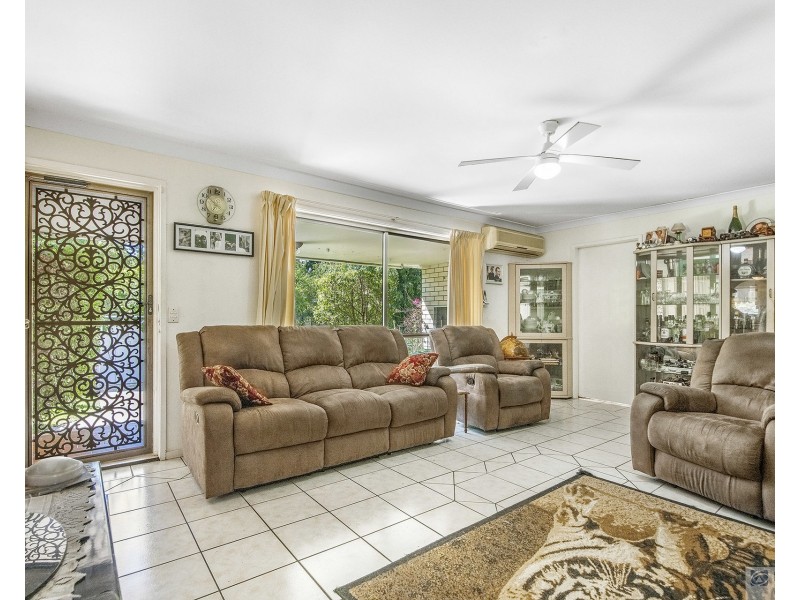 65 Arcadia Drive, Mermaid Waters QLD 4218