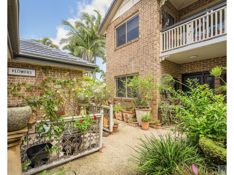 11 Conadilly Court, Carrara QLD 4211