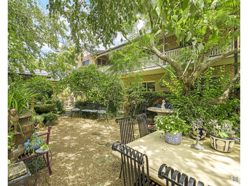 11 Conadilly Court, Carrara QLD 4211