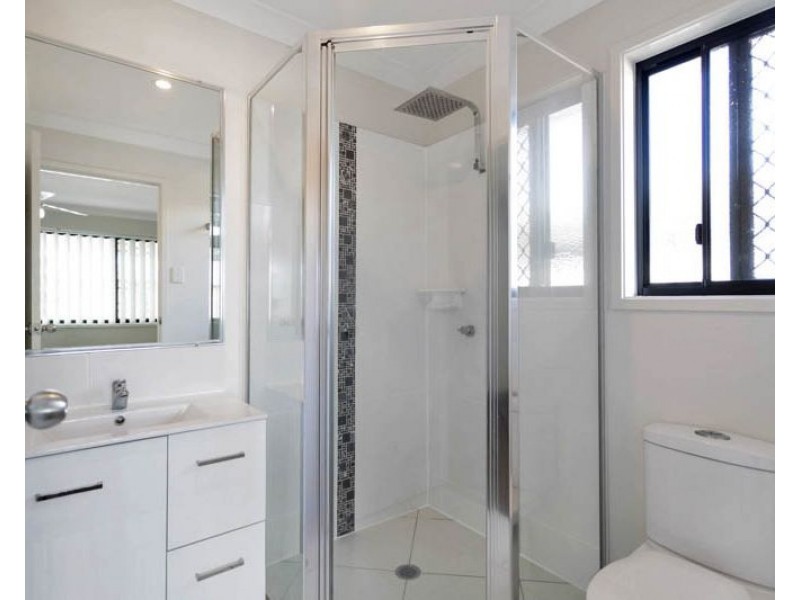 9 Henley Close, Blacks Beach QLD 4740