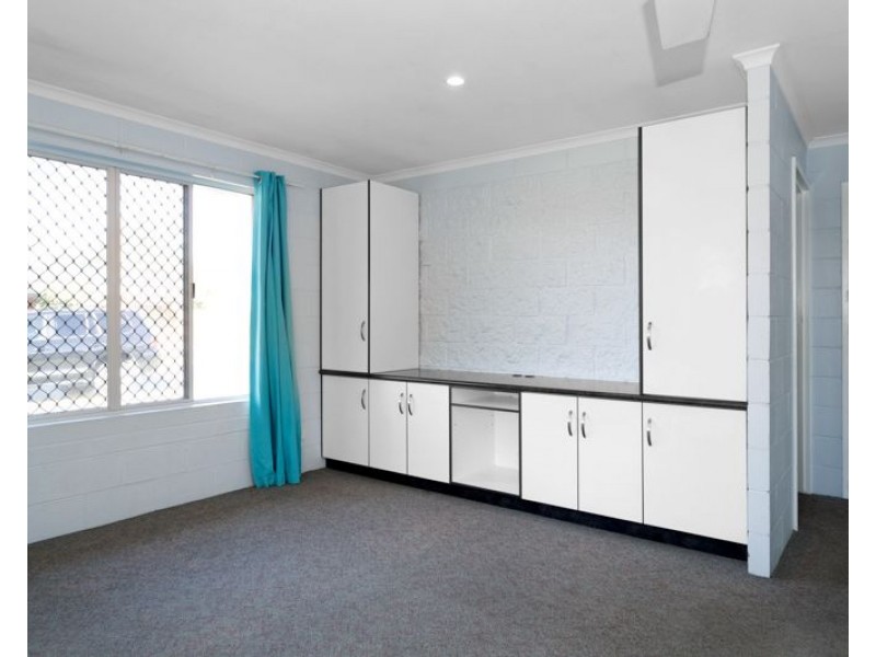 1/4 Leeuwin Court, Andergrove QLD 4740