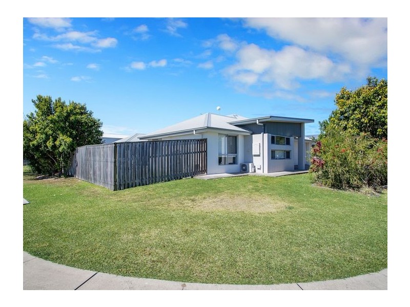 1 Goldwyn Close, Bakers Creek QLD 4740