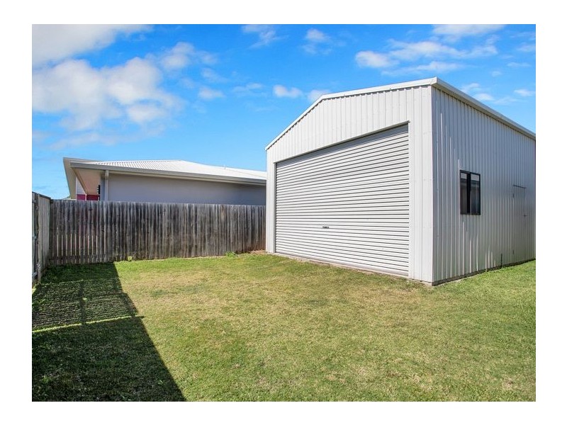 1 Goldwyn Close, Bakers Creek QLD 4740