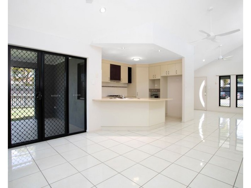 23 Monash Way, Ooralea QLD 4740