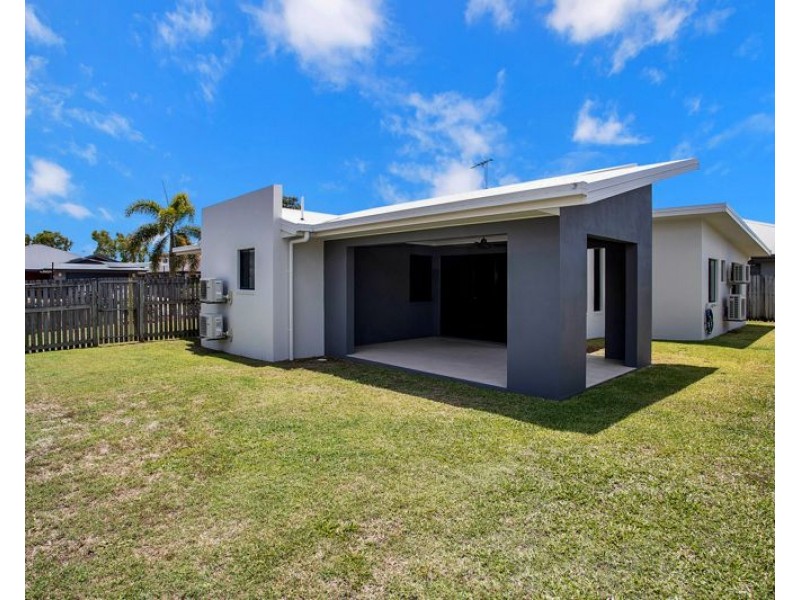 23 Monash Way, Ooralea QLD 4740