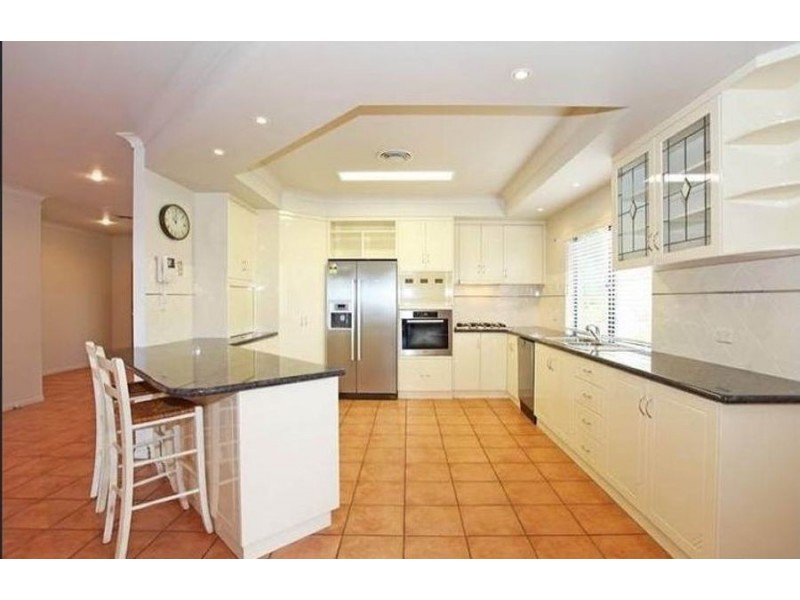 4 James Croker Drive, Mount Pleasant QLD 4740