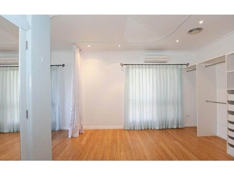 4 James Croker Drive, Mount Pleasant QLD 4740