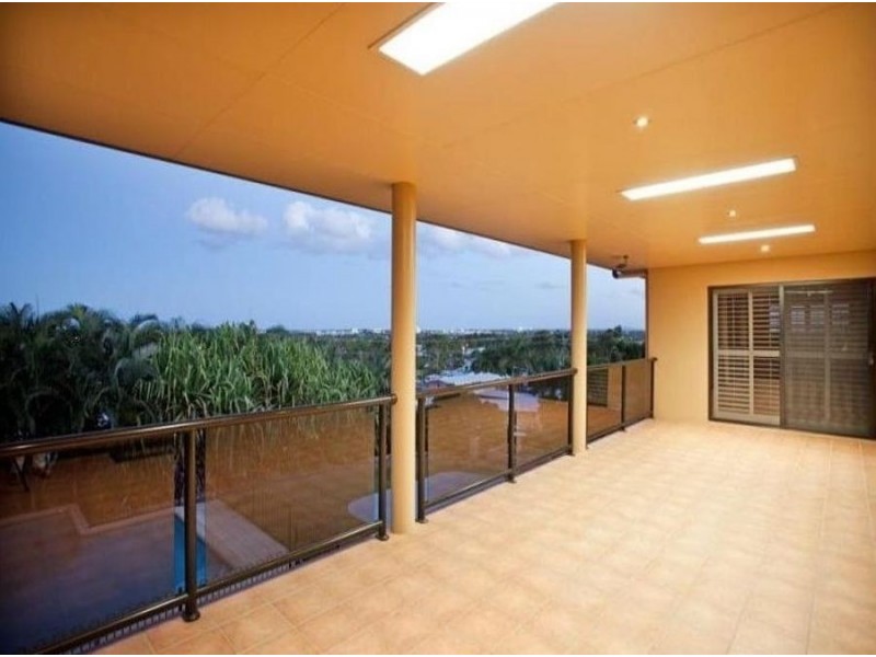 4 James Croker Drive, Mount Pleasant QLD 4740