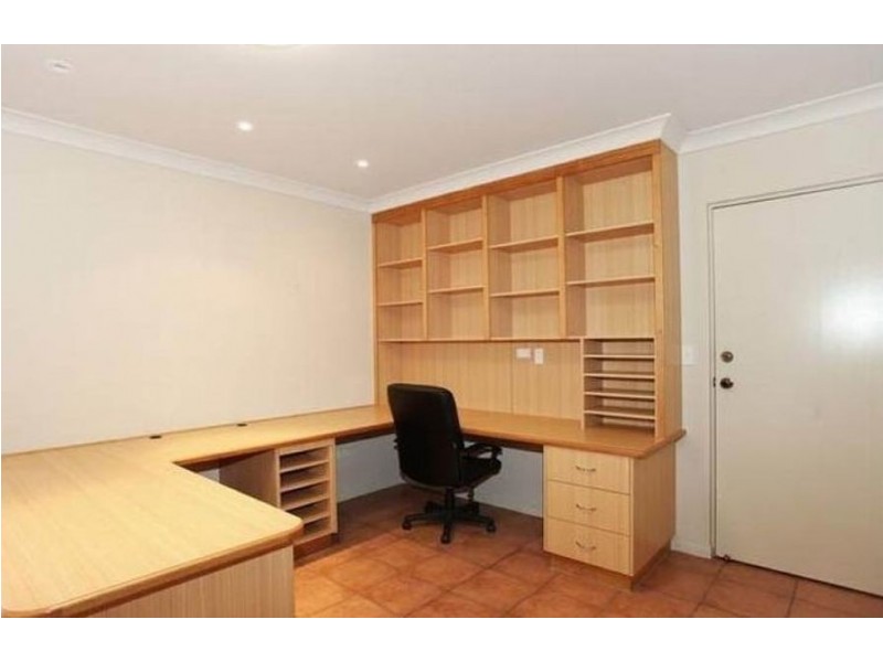 4 James Croker Drive, Mount Pleasant QLD 4740