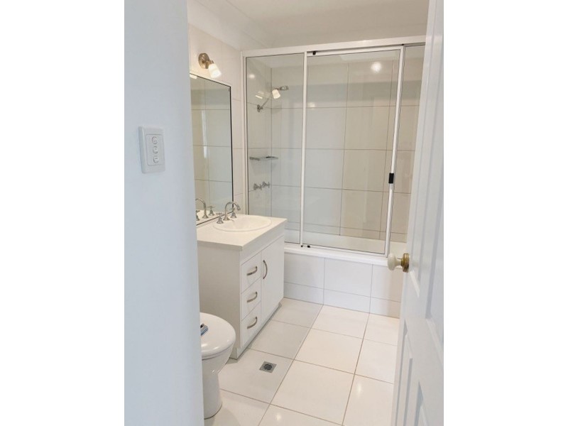 8/63 Shakespeare Street, East Mackay QLD 4740