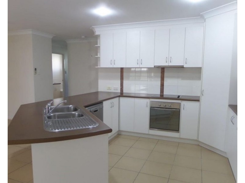 1 Hangan Street, Bucasia QLD 4750